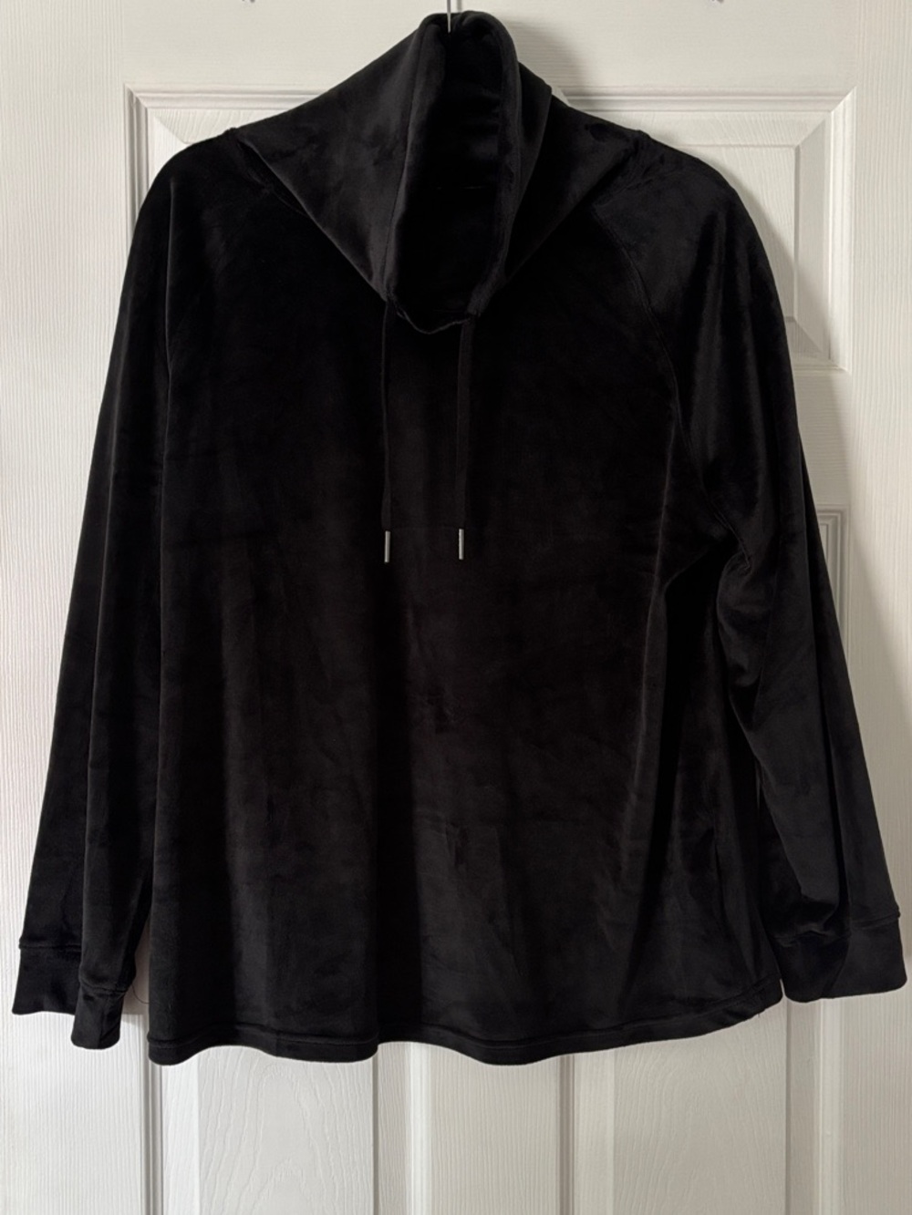 32 Degrees Black Plush Pullover Cowl Neck